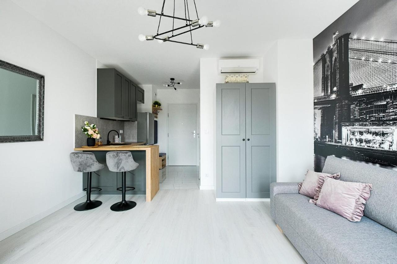 Targowa 10 London Studio Apartment Warsaw Ngoại thất bức ảnh